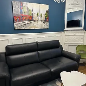 Appartement Calme Pres De La, Paris